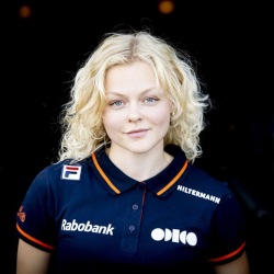 Ксандра Велзебур (Нидерланды)